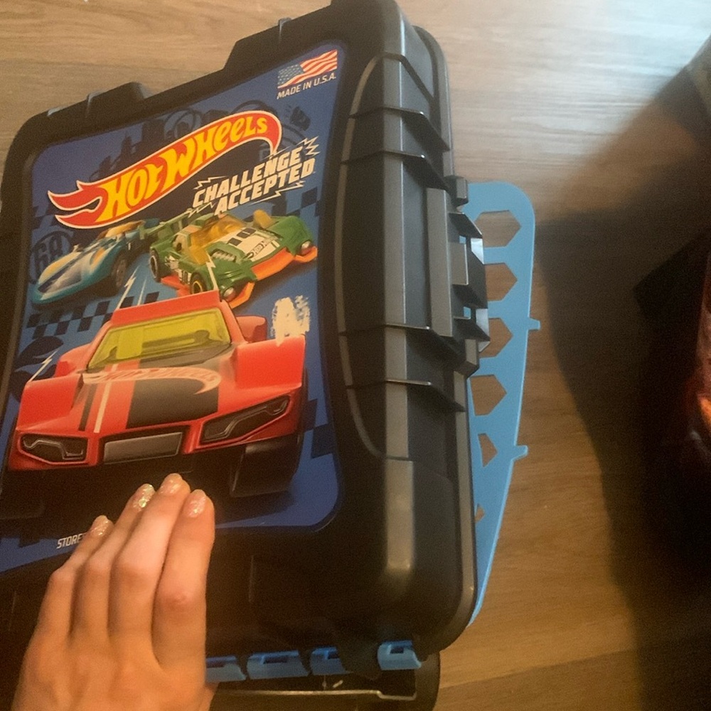 Hot wheels car storage